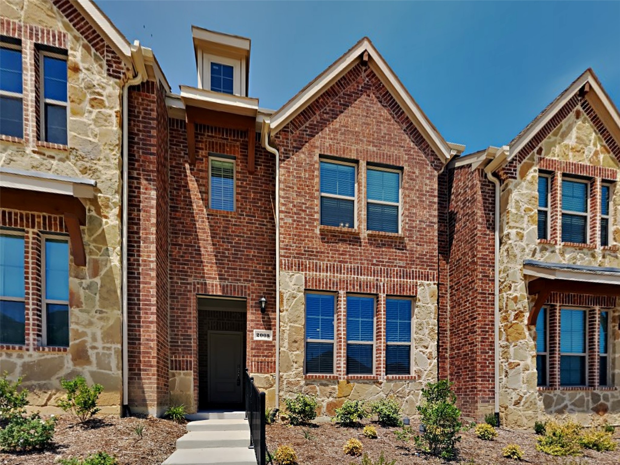2005 Buffalo Hill Drive Mesquite TX 75149