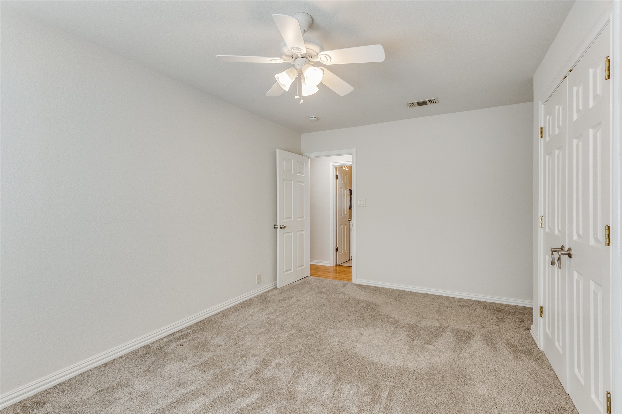 4517 Donnelly Avenue Fort Worth TX 76107