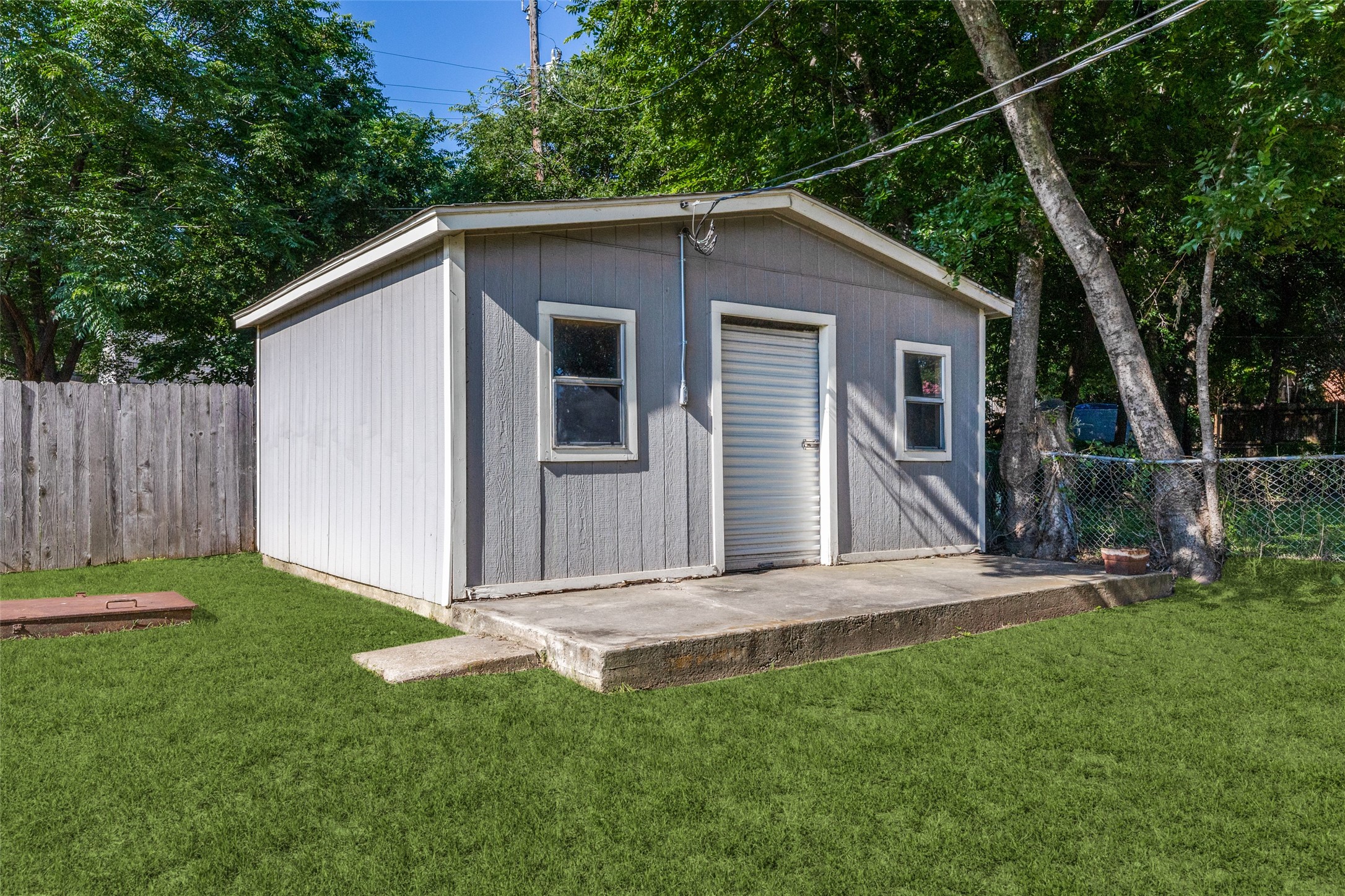 4517 Donnelly Avenue Fort Worth TX 76107