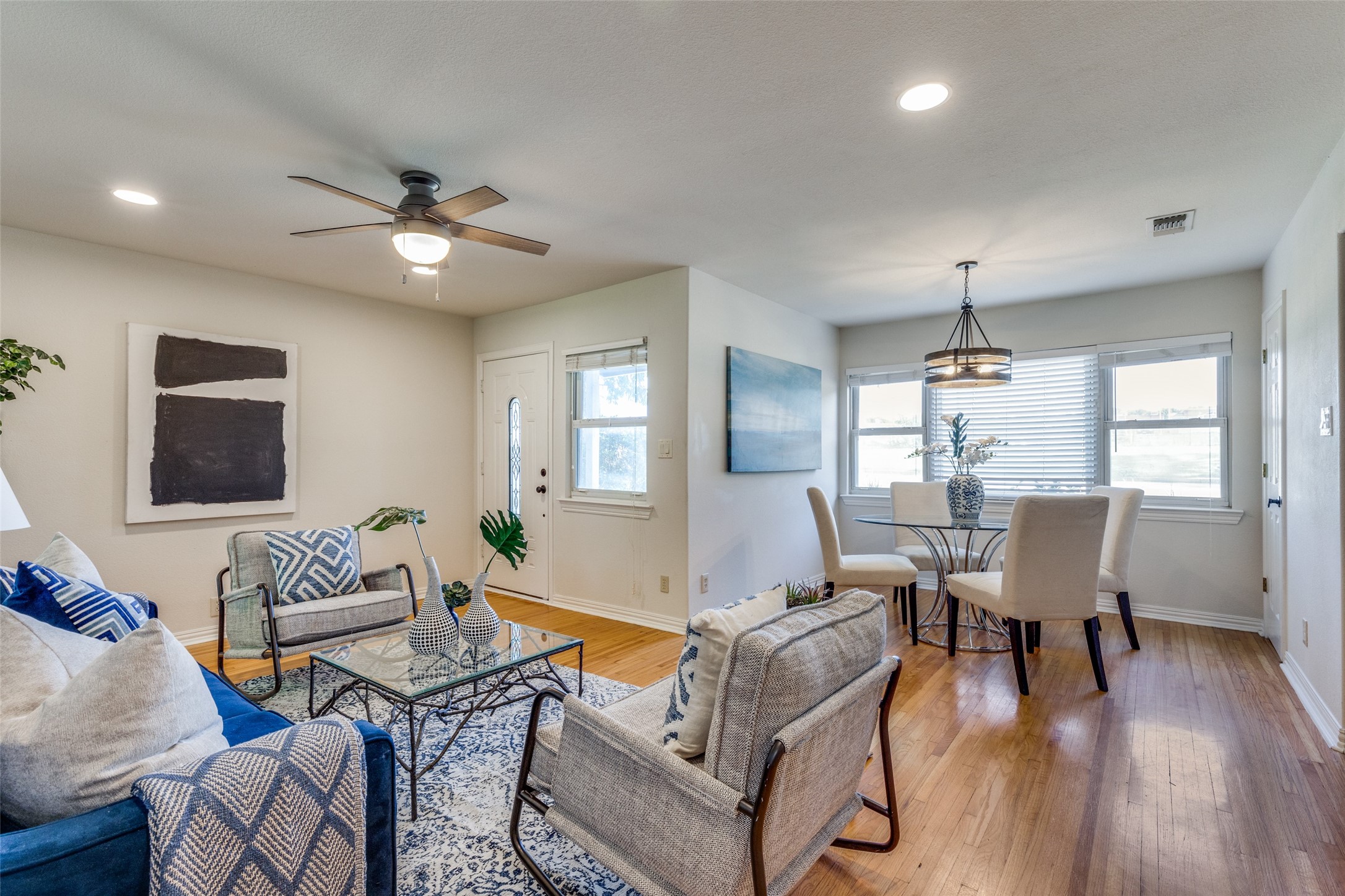 4517 Donnelly Avenue Fort Worth TX 76107