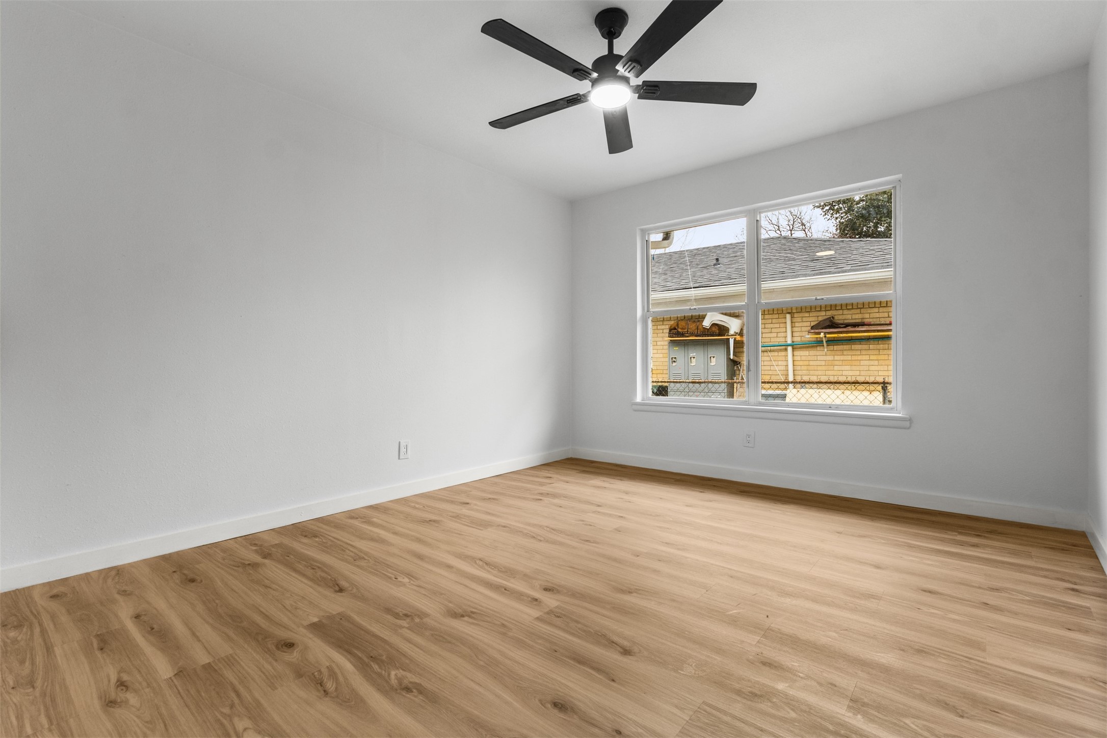 1917 S Vernon Avenue Dallas TX 75224