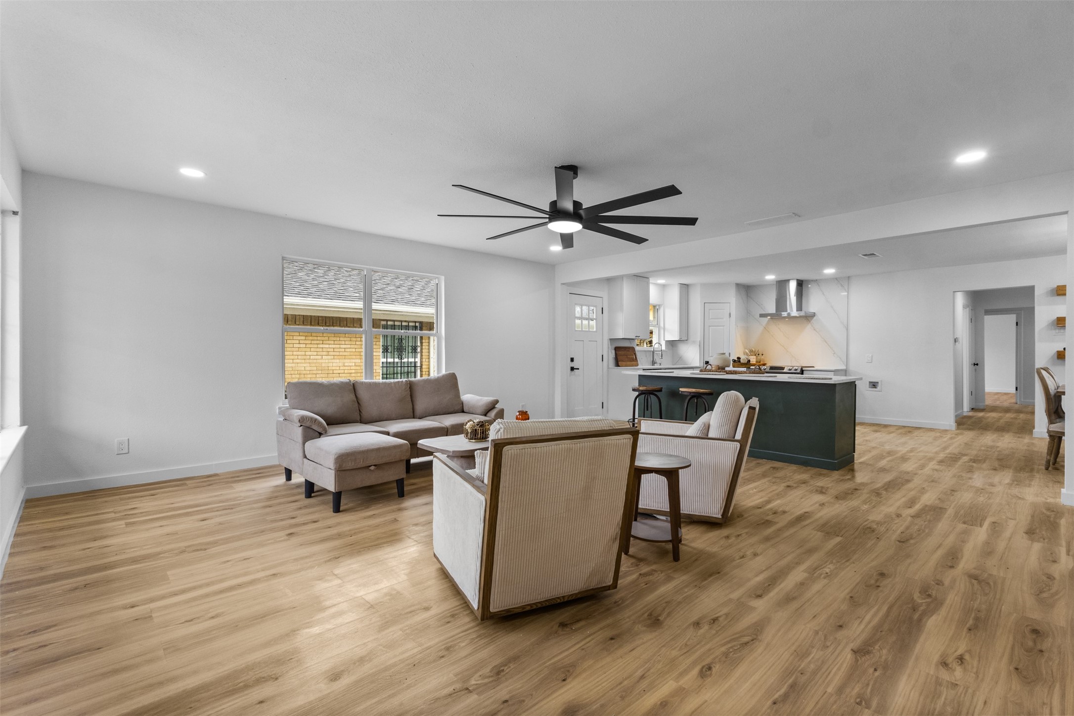 1917 S Vernon Avenue Dallas TX 75224