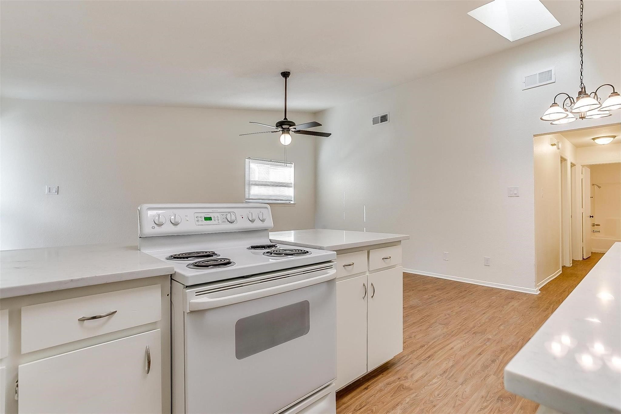 1824 Fairmount Avenue Fort Worth TX 76110