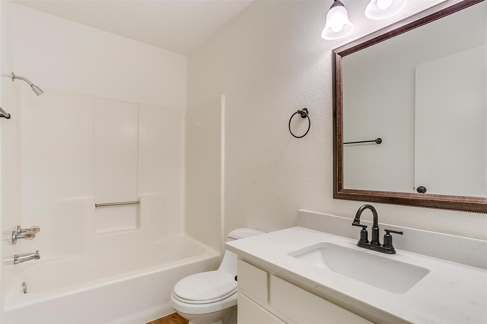 1824 Fairmount Avenue Fort Worth TX 76110