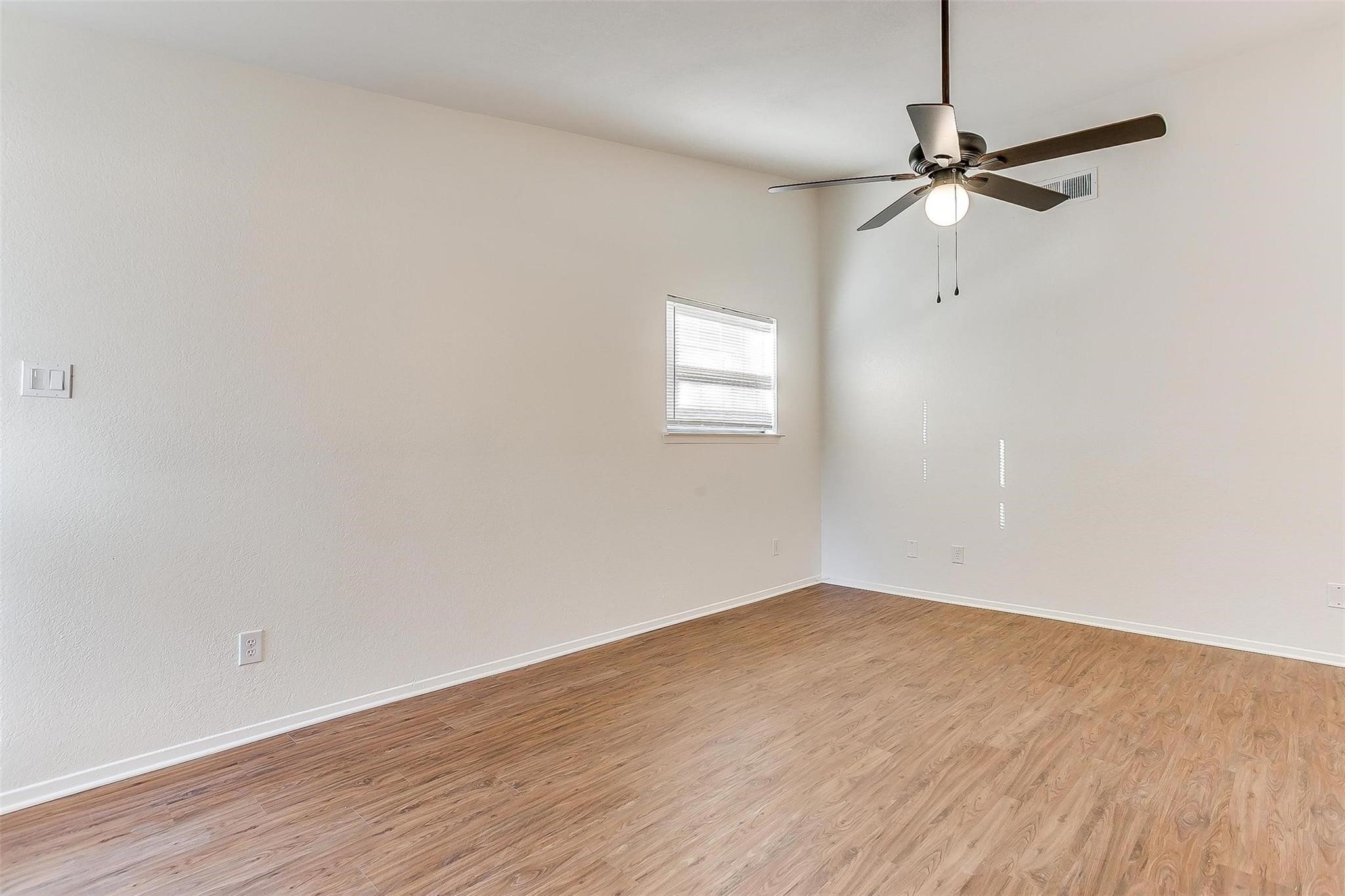 1824 Fairmount Avenue Fort Worth TX 76110