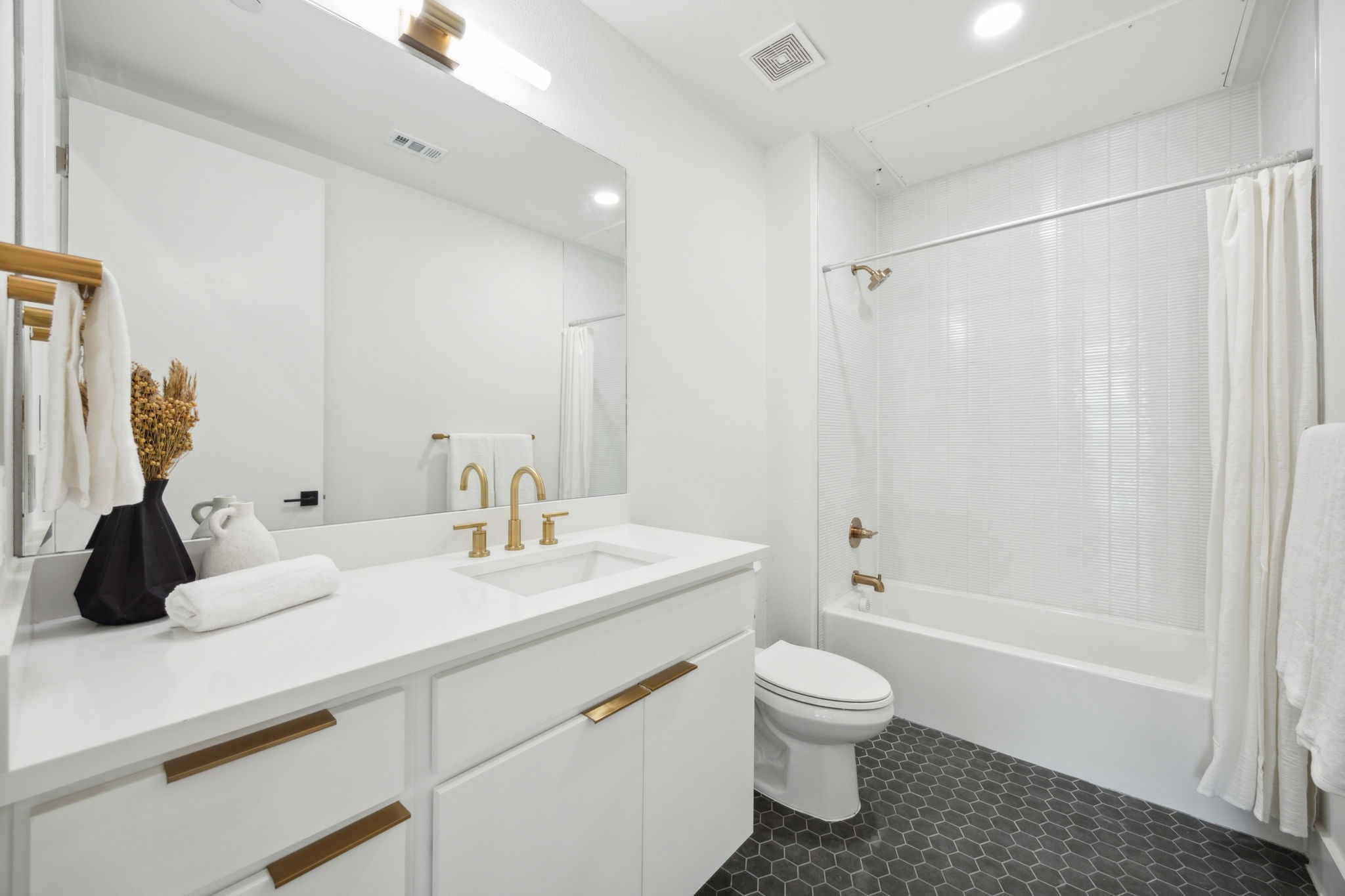 4907 Bryan Street Dallas TX 75206