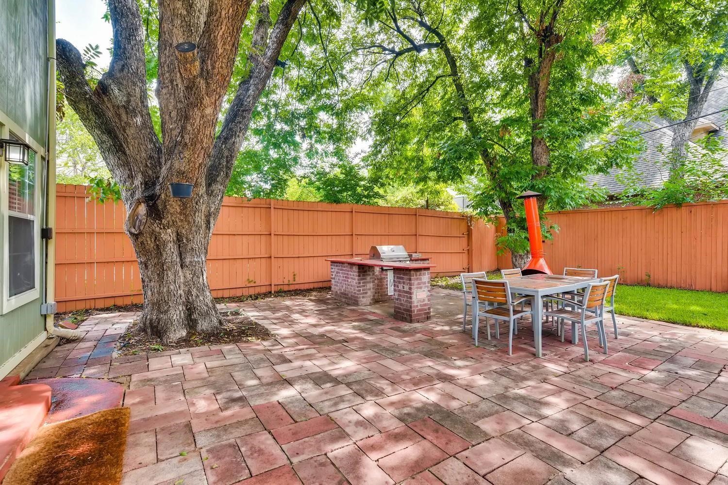 5202 Pershing Street Dallas TX 75206
