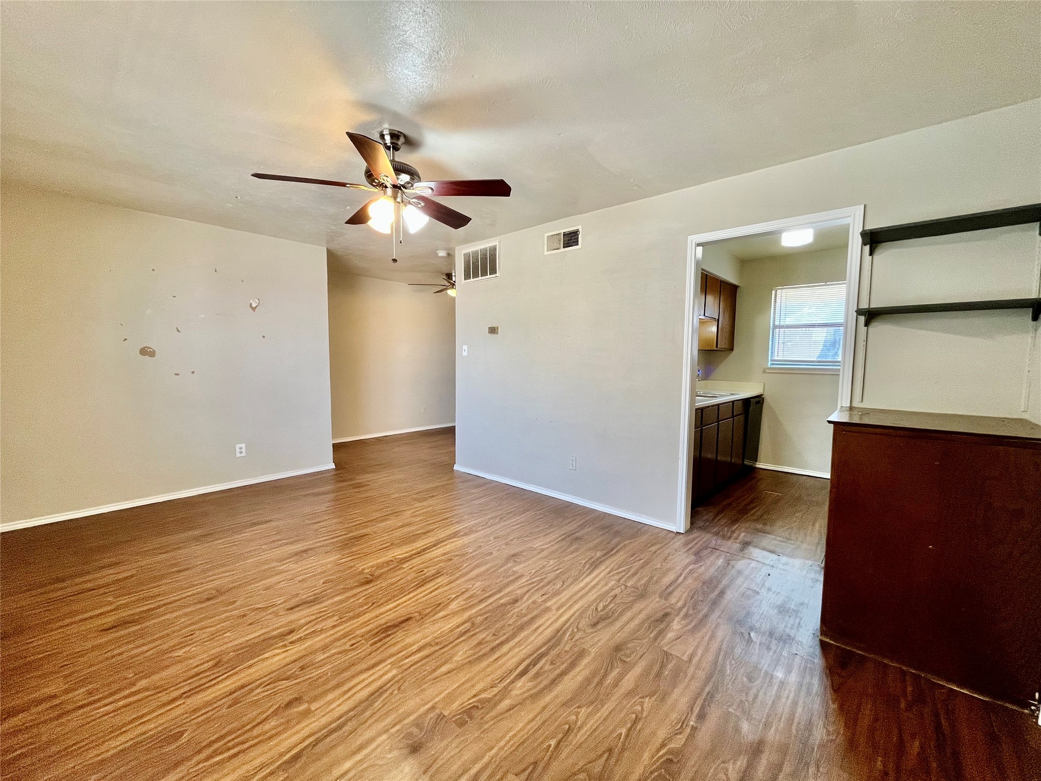 2526 W Prairie Street Denton TX 76201