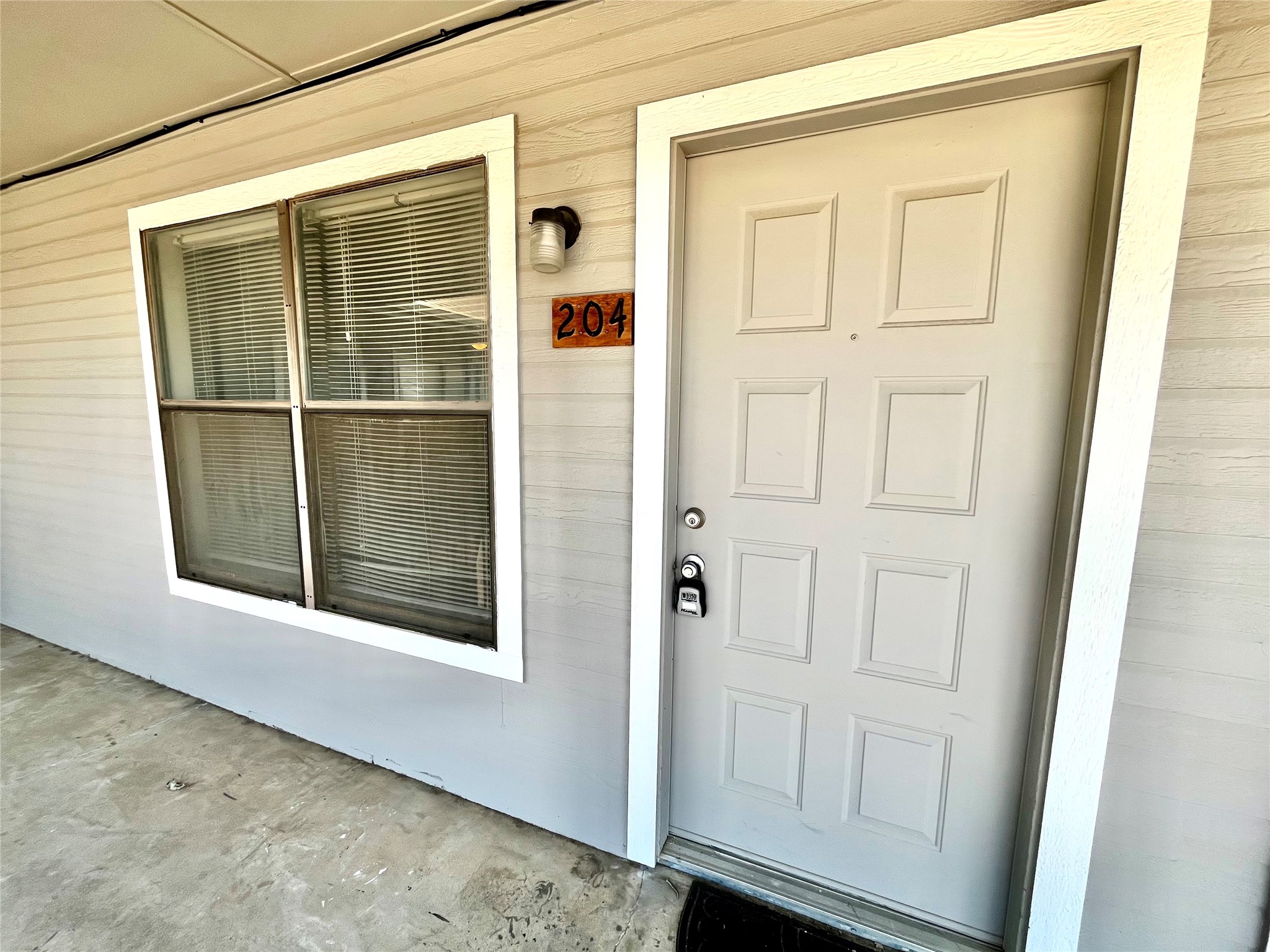 2526 W Prairie Street Denton TX 76201