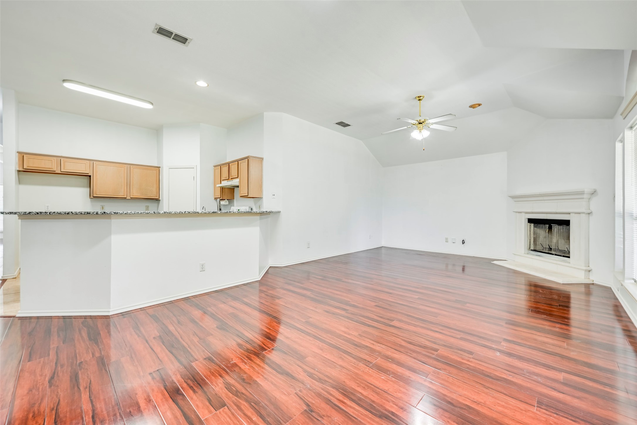 700 N Emma Drive Arlington TX 76002