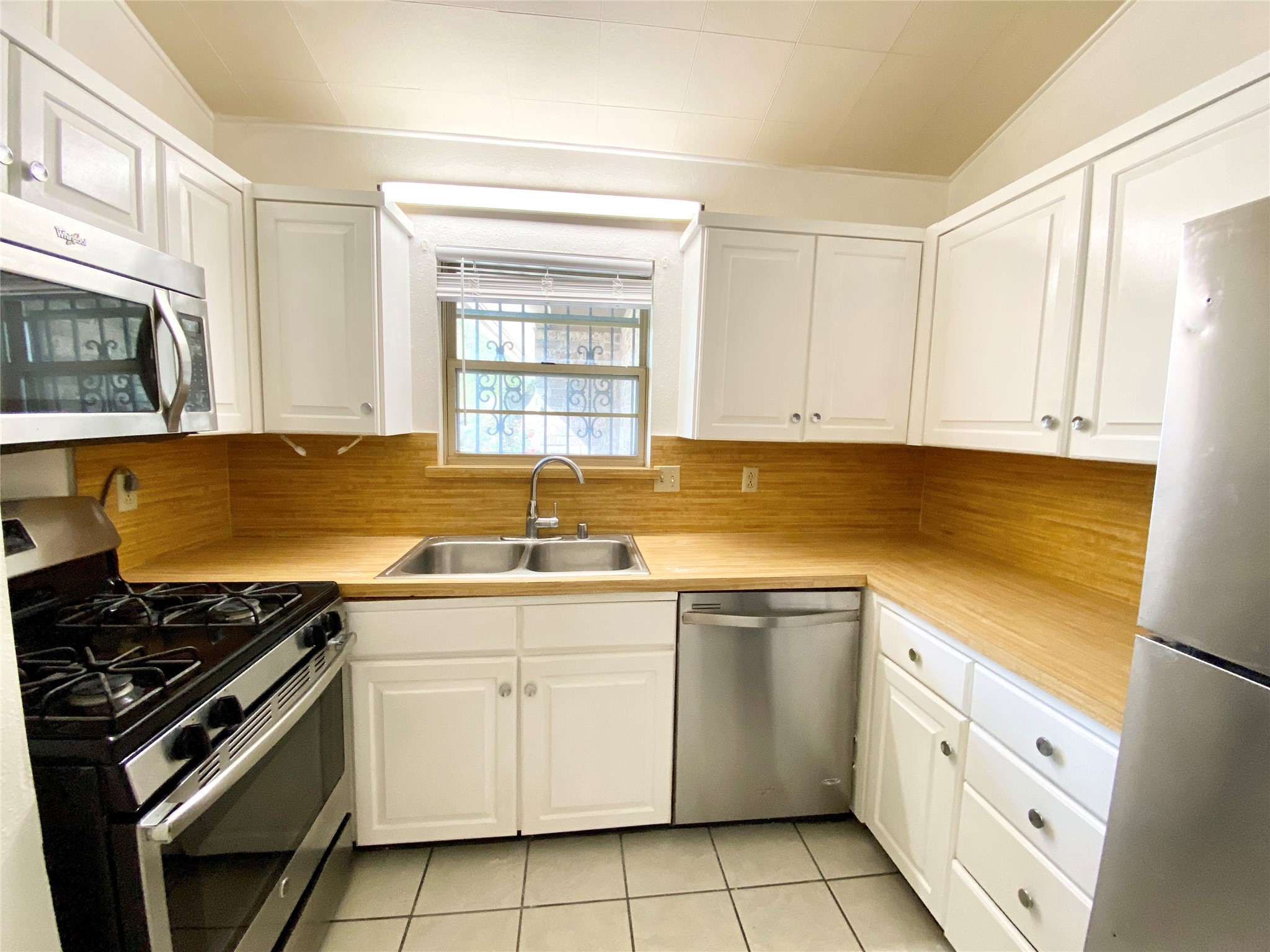 4326 Upland Way Garland TX 75042