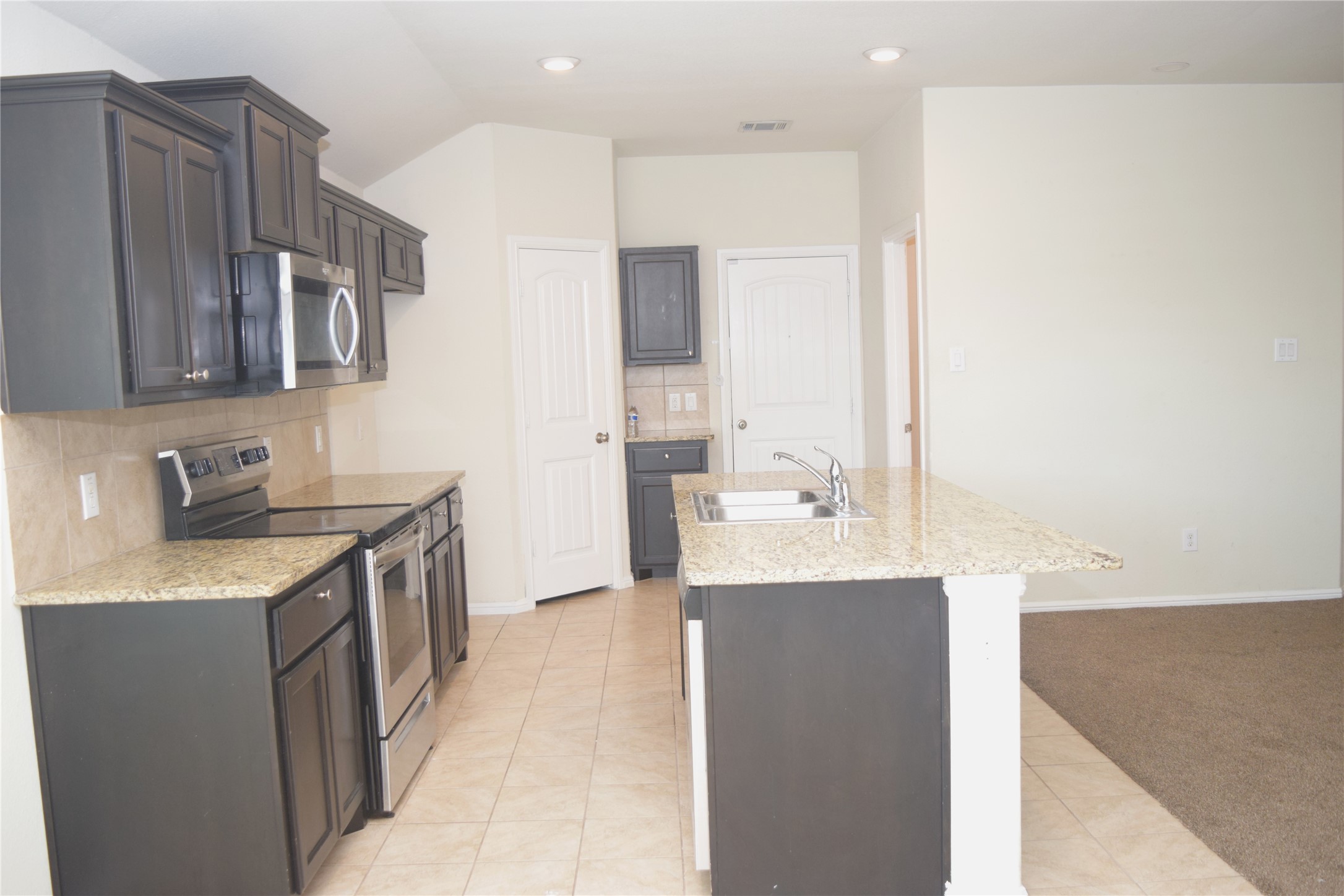 601 Buzzard Lake Trail Fort Worth TX 76120