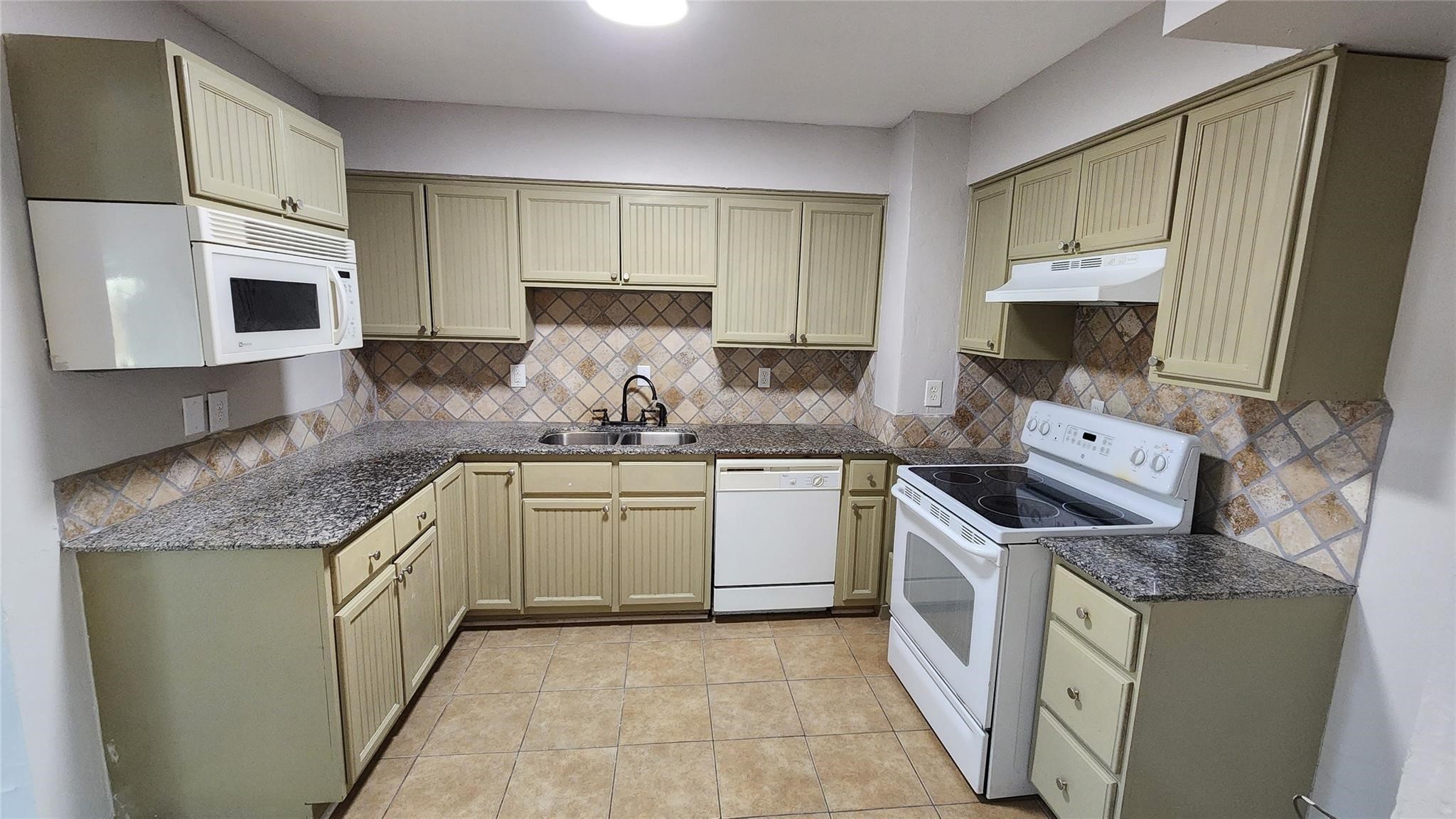 808 Howell Drive Coppell TX 75019