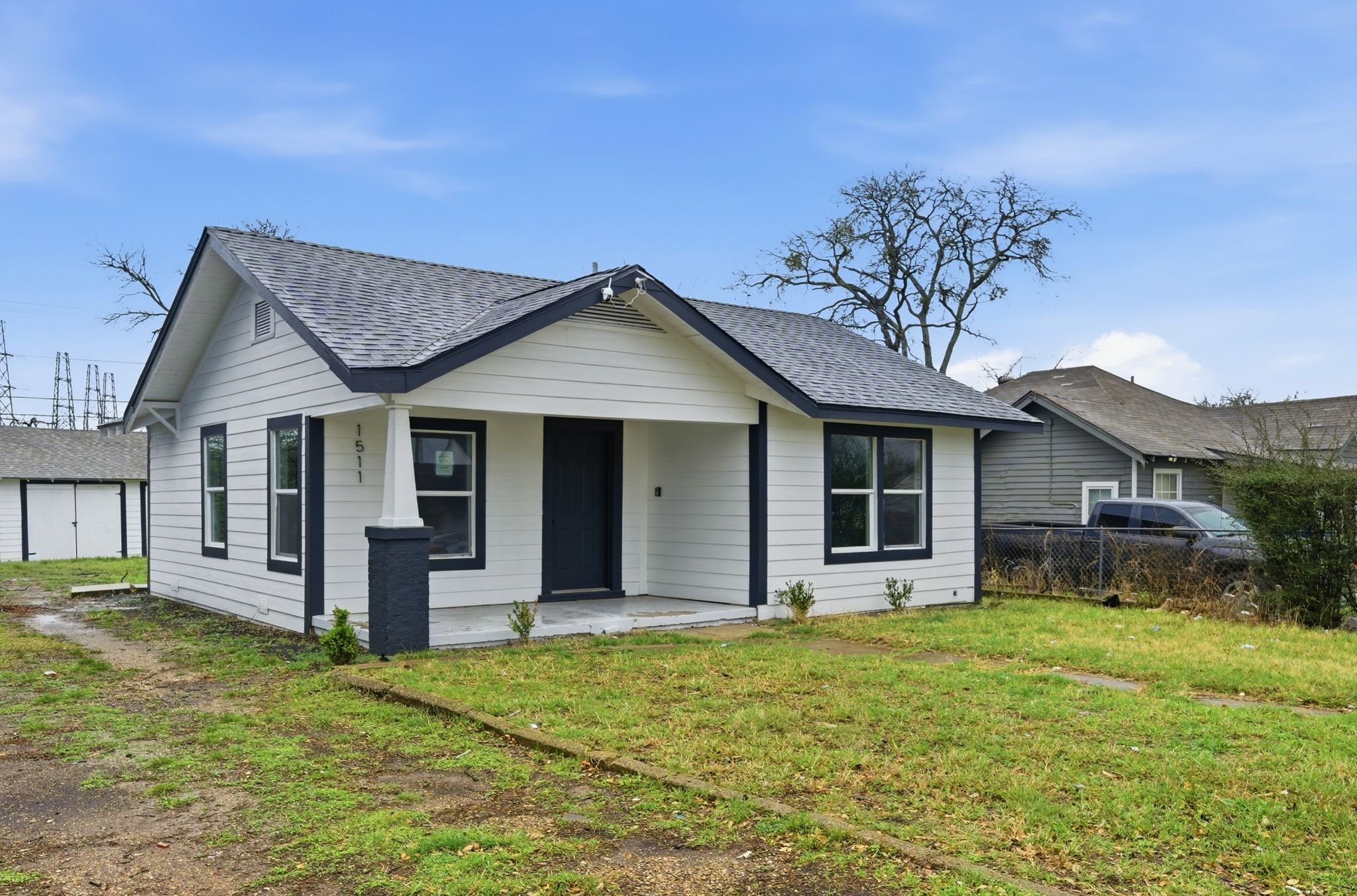 1511 Southerland Avenue Dallas TX 75203
