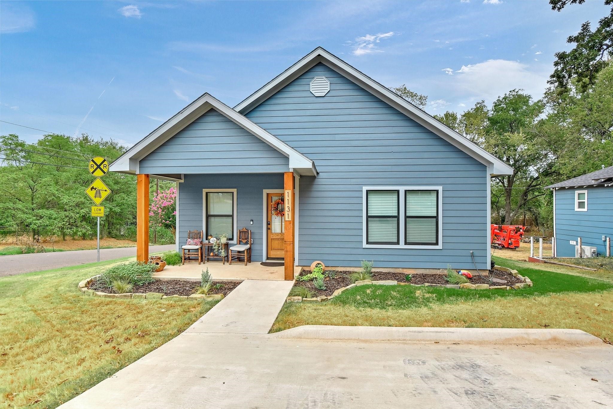 1131 W Owing Street Denison TX 75020