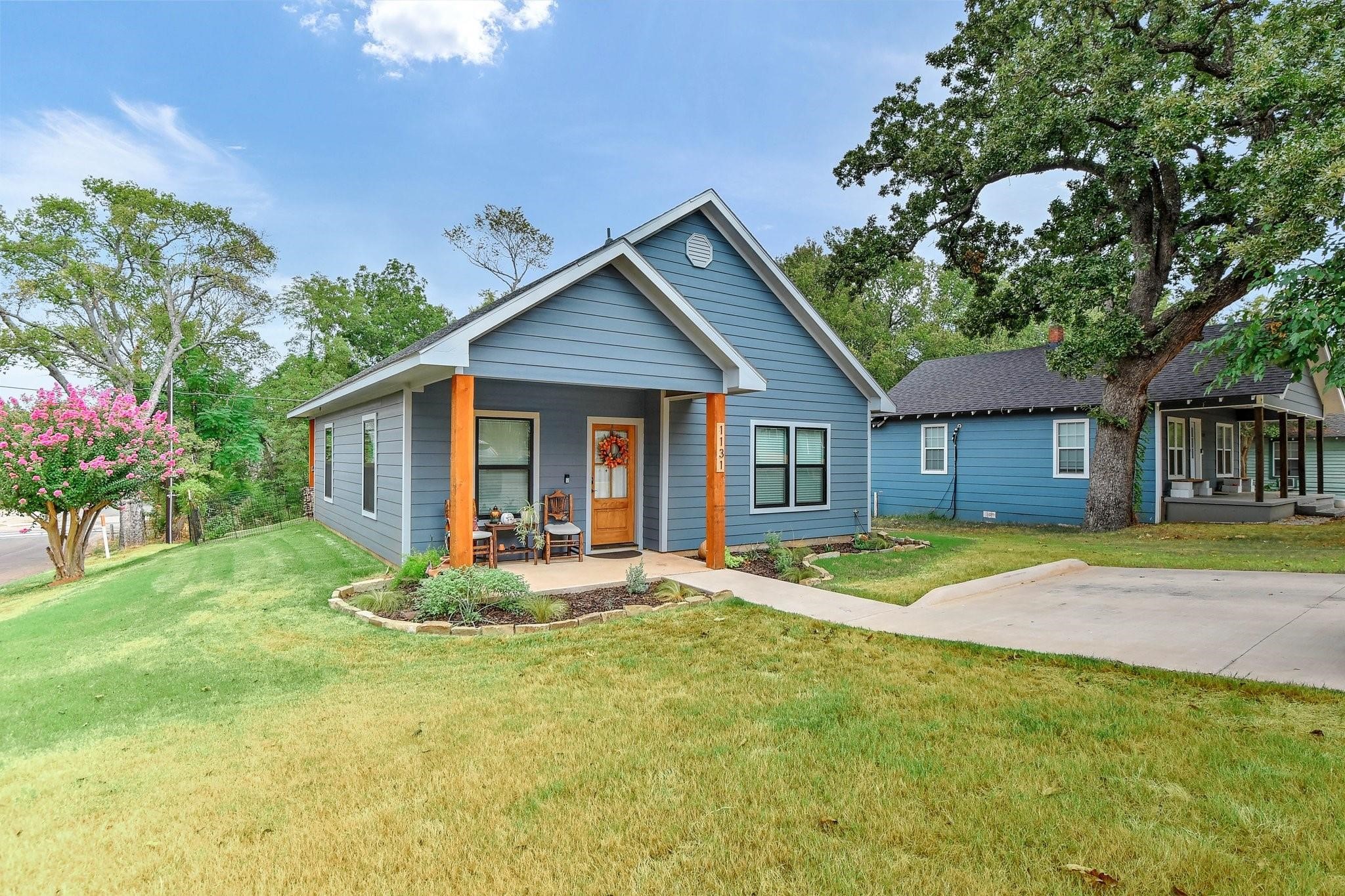 1131 W Owing Street Denison TX 75020