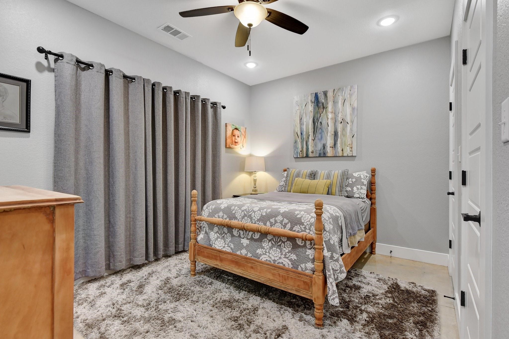 1131 W Owing Street Denison TX 75020