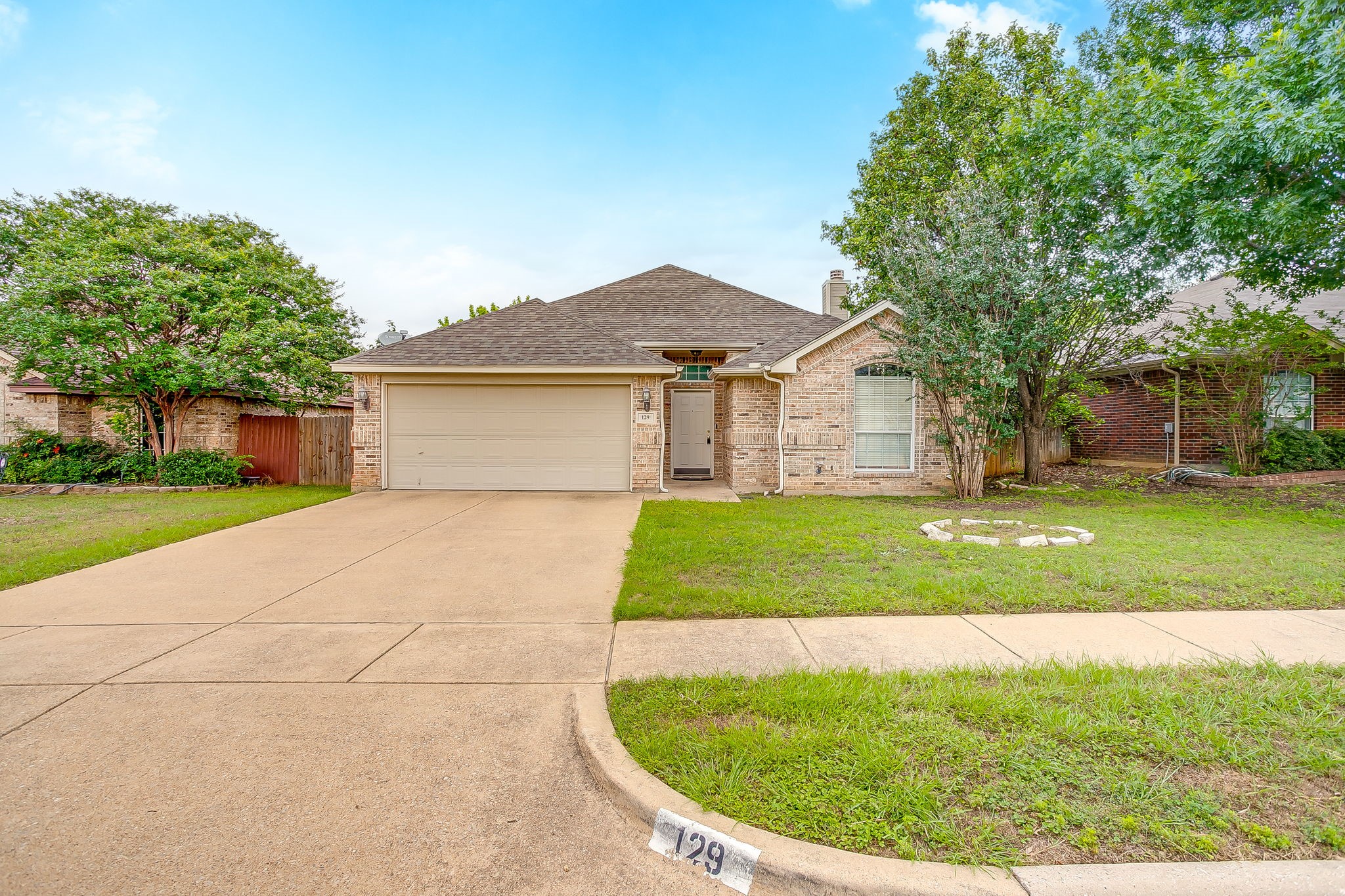 129 Hirth Drive Crowley TX 76036