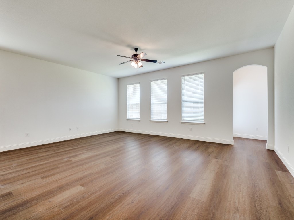 2704 Donella Drive Denton TX 76207