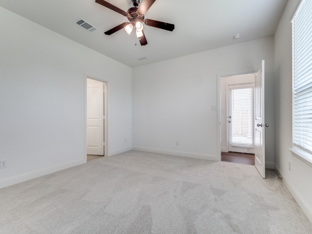 2704 Donella Drive Denton TX 76207