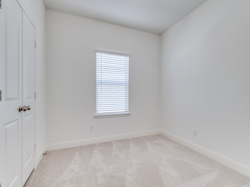 2704 Donella Drive Denton TX 76207