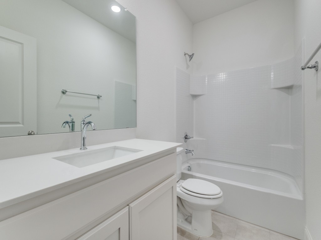 2704 Donella Drive Denton TX 76207
