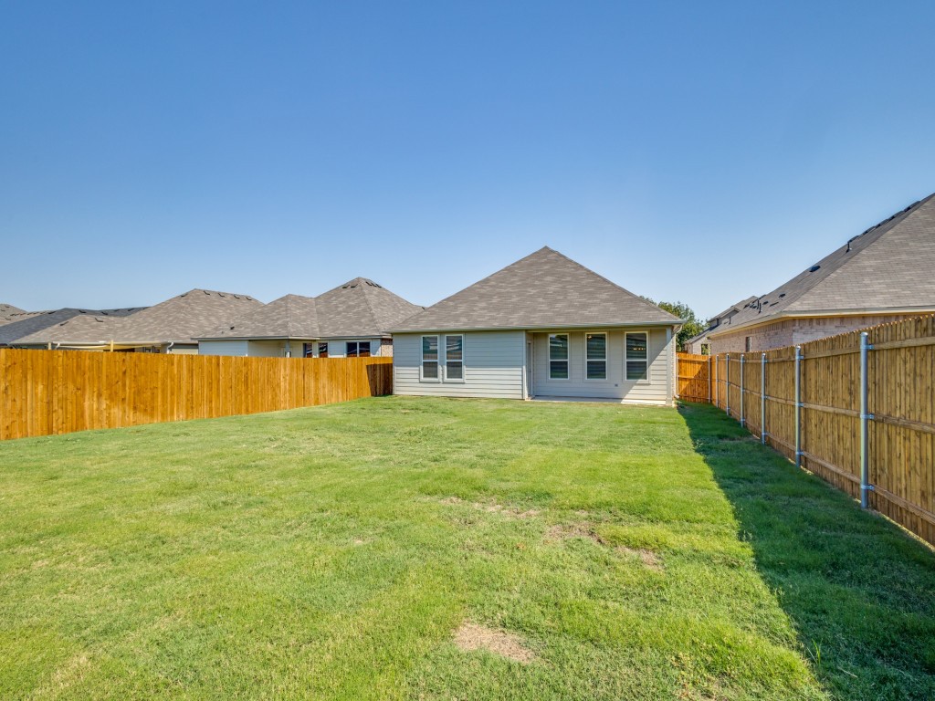 2704 Donella Drive Denton TX 76207