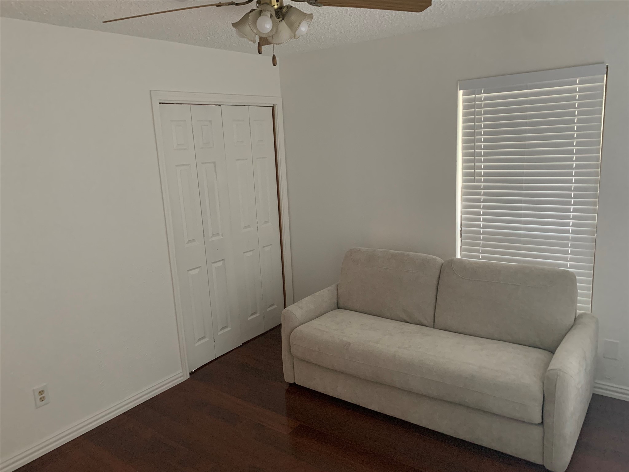 1520 Parkside Drive Carrollton TX 75006