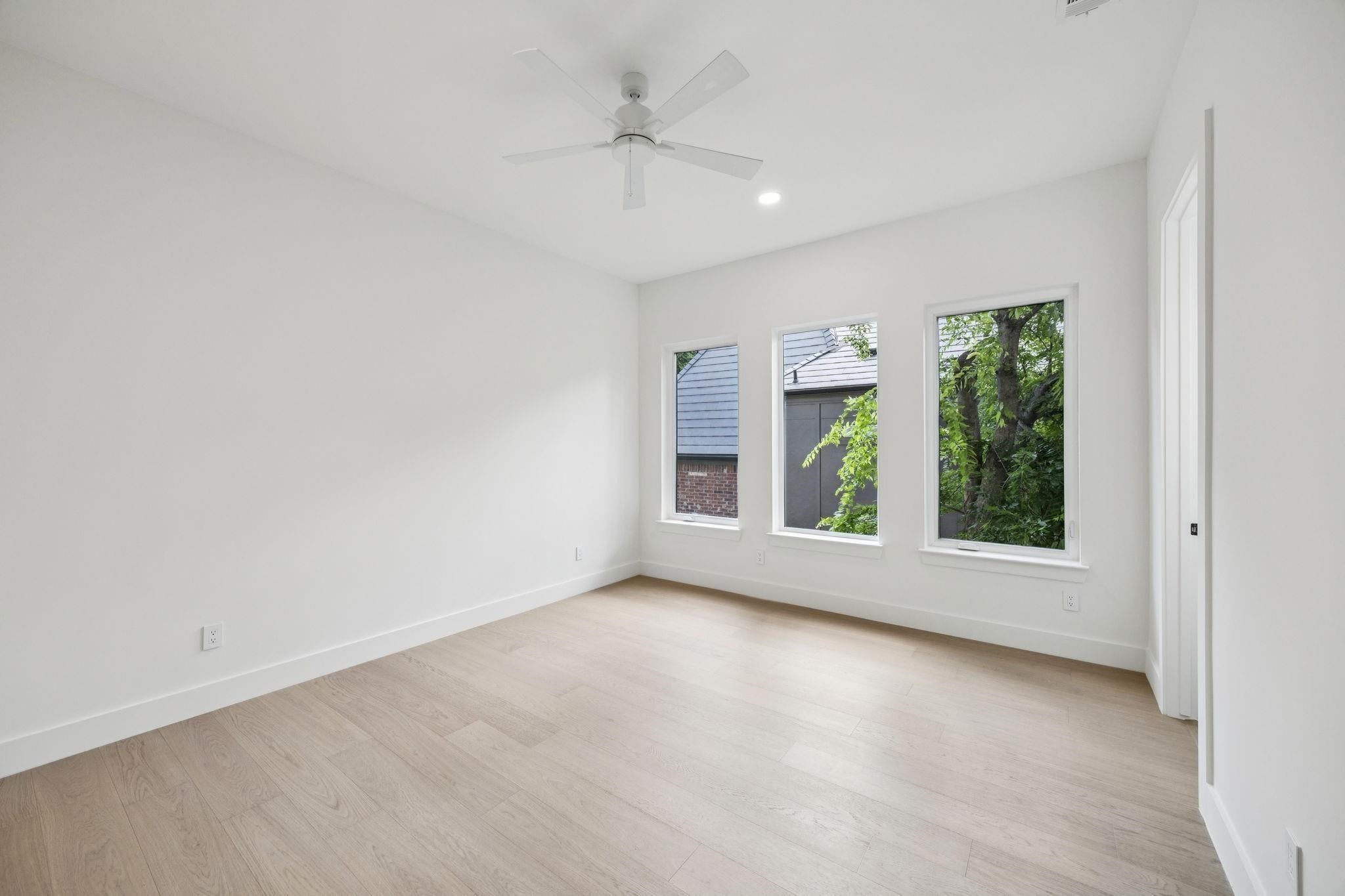 6244 Richmond Avenue Dallas TX 75214
