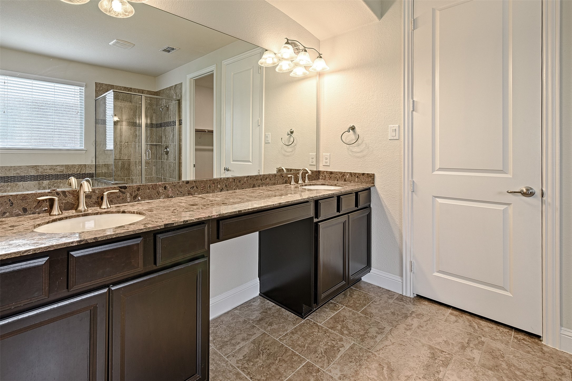 1208 Uplands Drive Northlake TX 76226