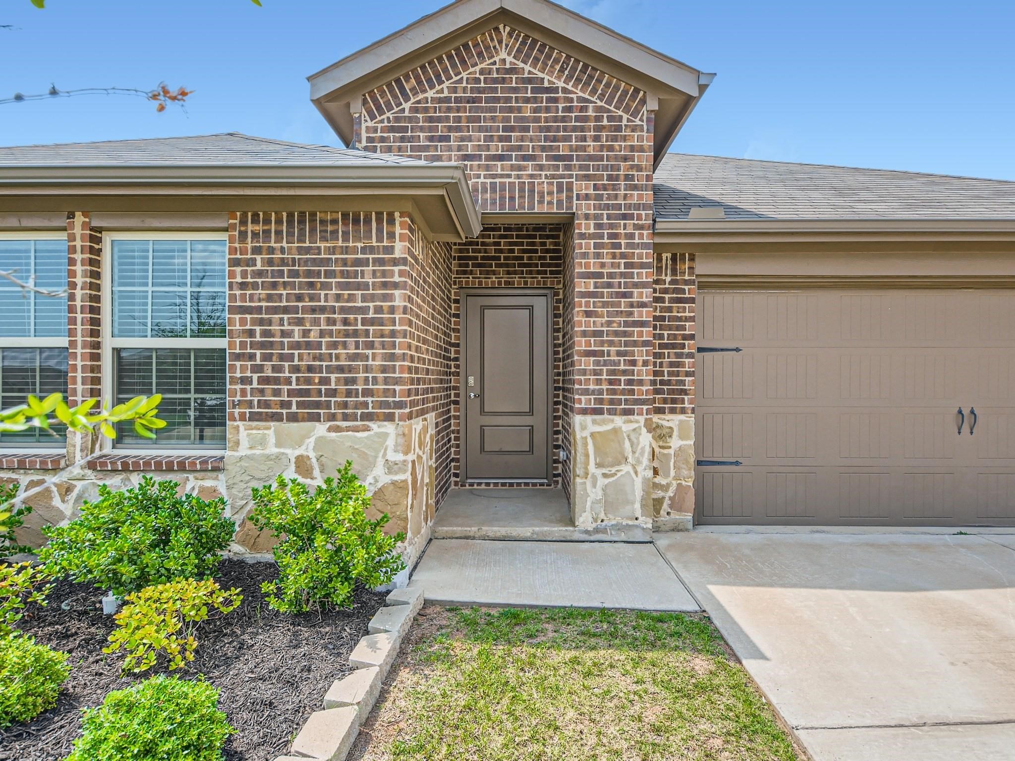 2310 Hankinson Lane Fate TX 75189