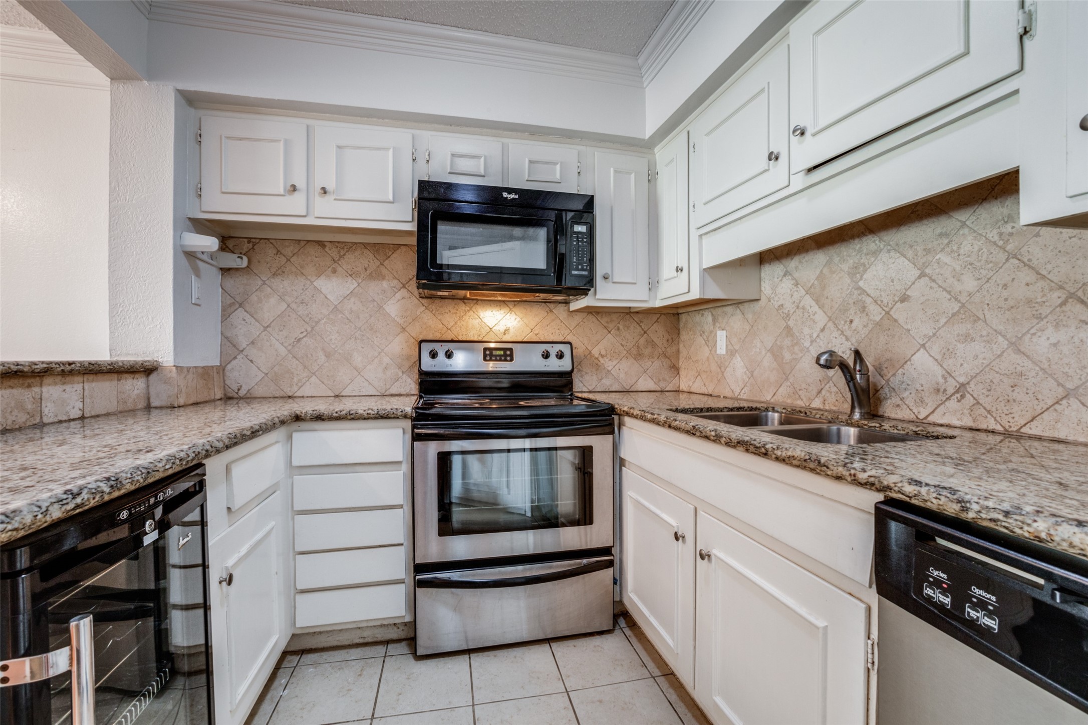 5325 Fleetwood Oaks Avenue Dallas TX 75235