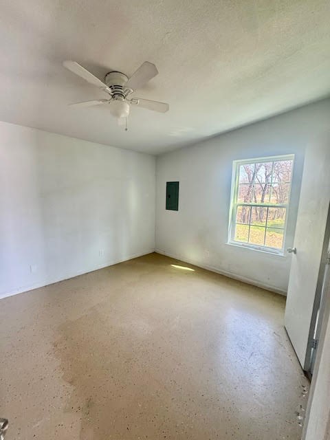 898 Reno Reno TX 76020