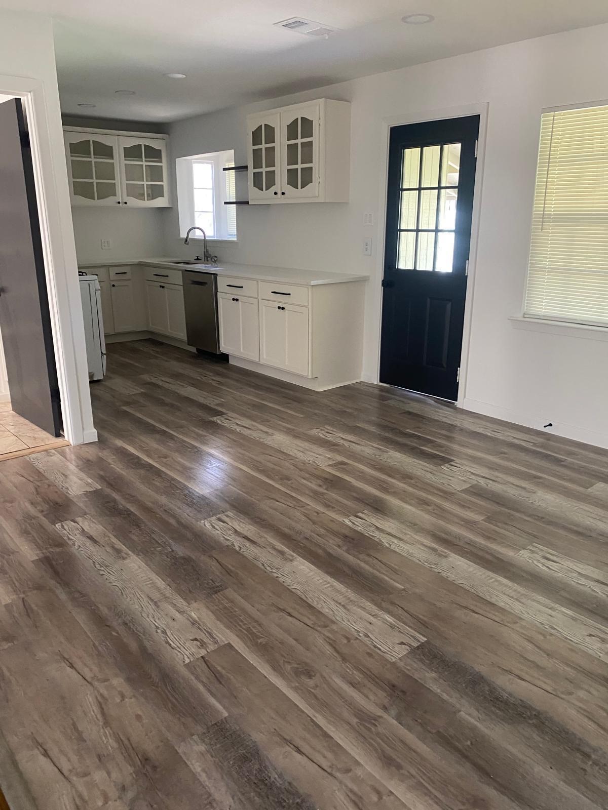 7911 Komalty Drive Dallas TX 75217