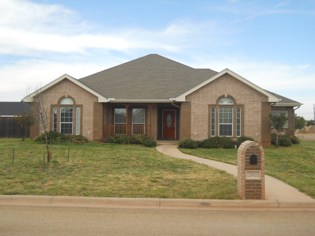 202 Ruger Street Tuscola TX 79562