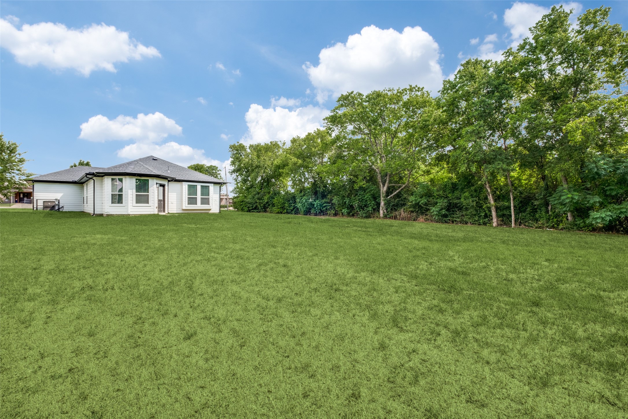 2918 Morgan Drive Dallas TX 75241