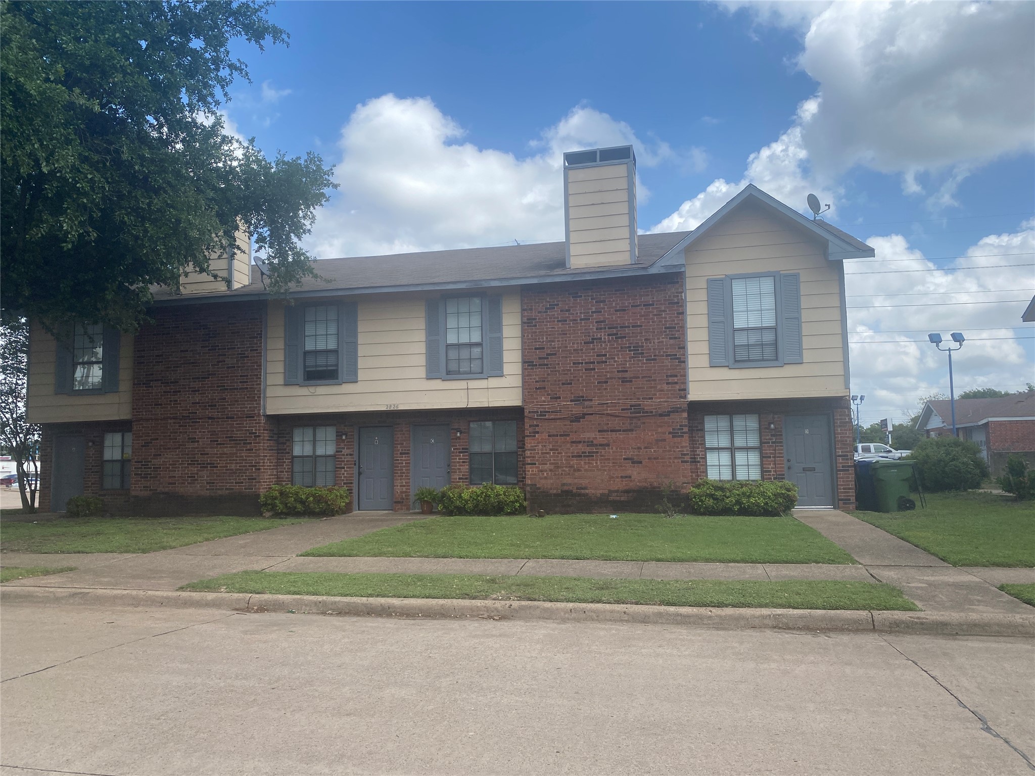 2826 Wimbledon Court Garland TX 75041