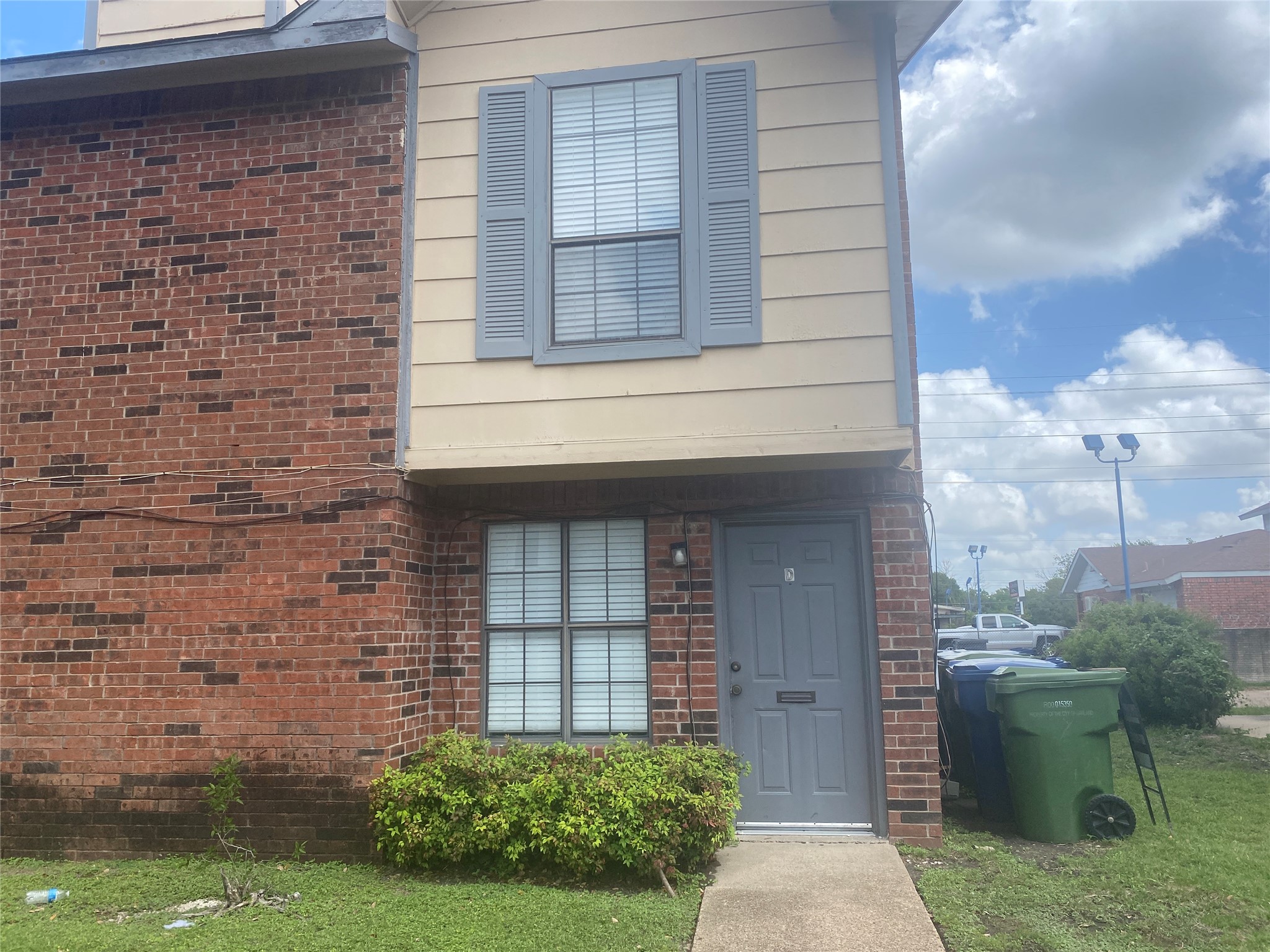 2826 Wimbledon Court Garland TX 75041