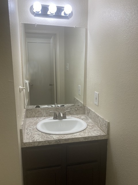 2826 Wimbledon Court Garland TX 75041