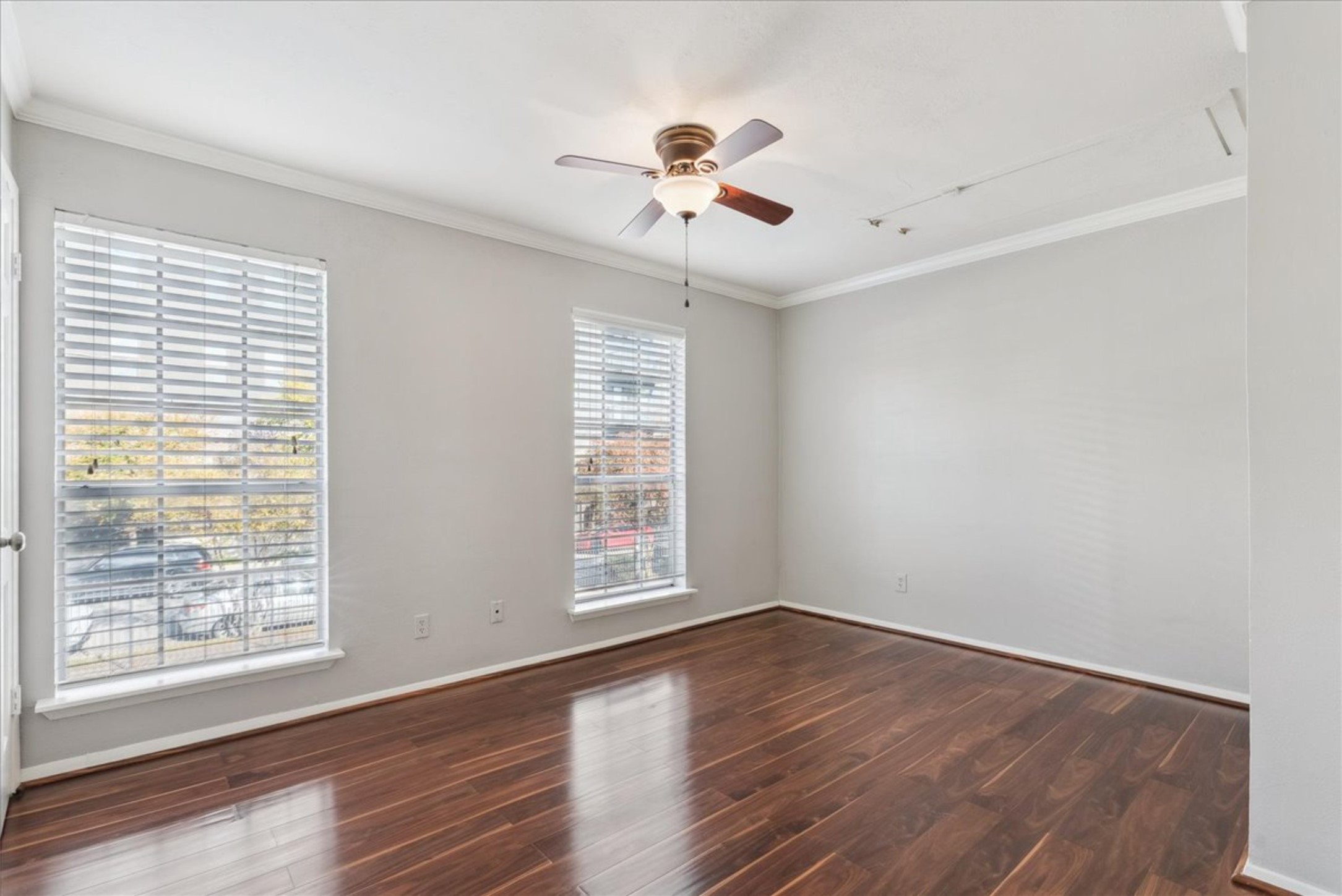 3627 Dickason Avenue Dallas TX 75219