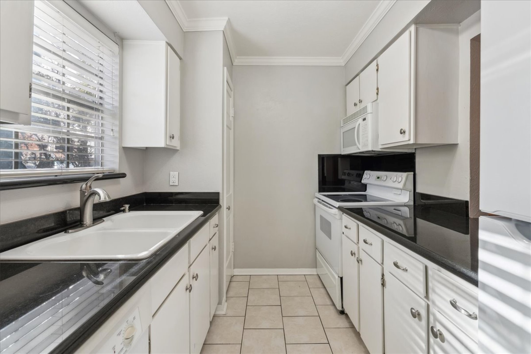 3627 Dickason Avenue Dallas TX 75219