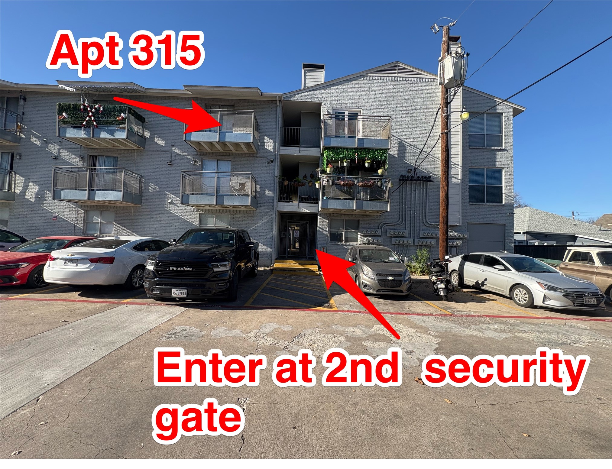 4502 Gaston Avenue Dallas TX 75246