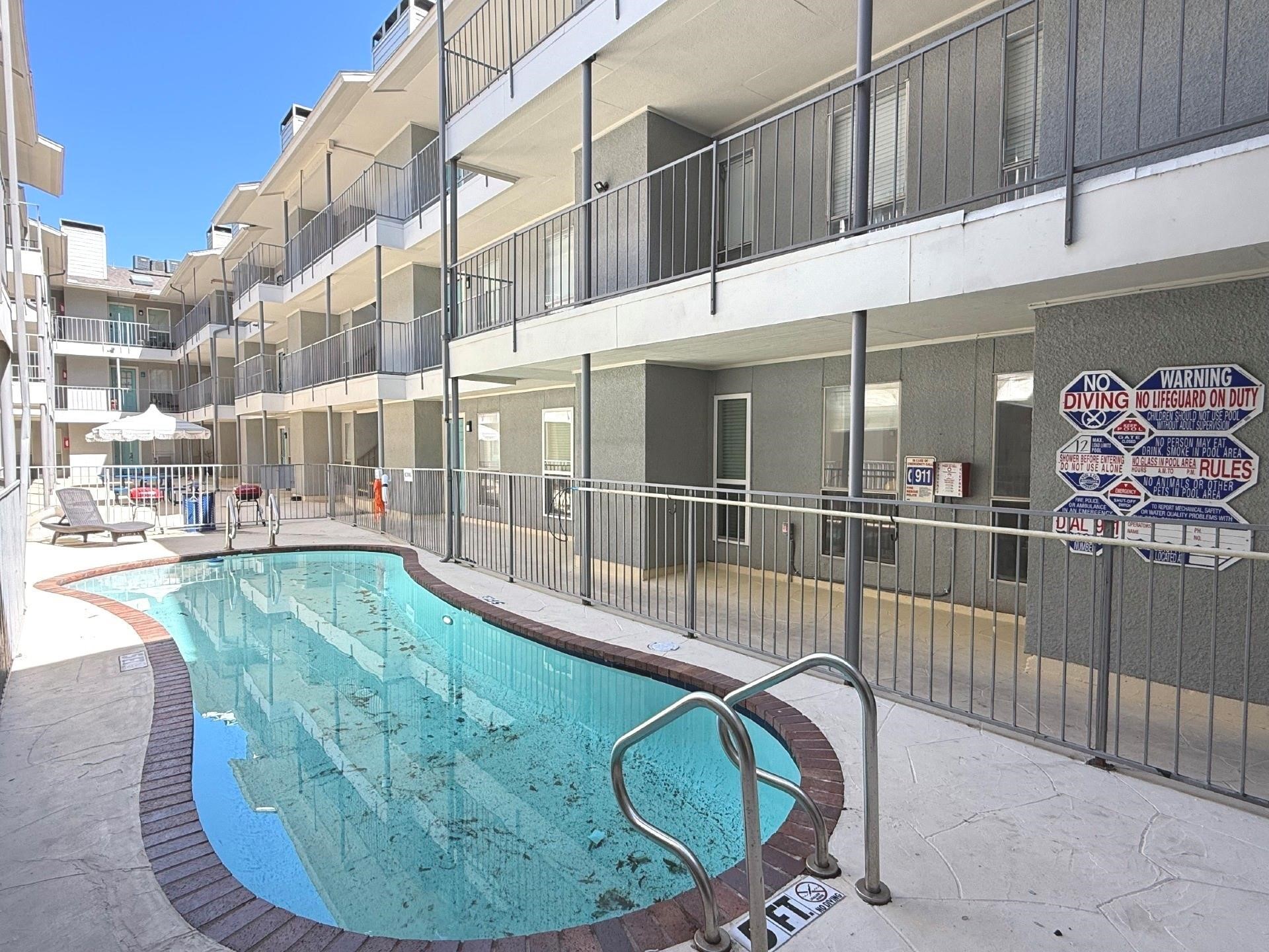 4502 Gaston Avenue Dallas TX 75246