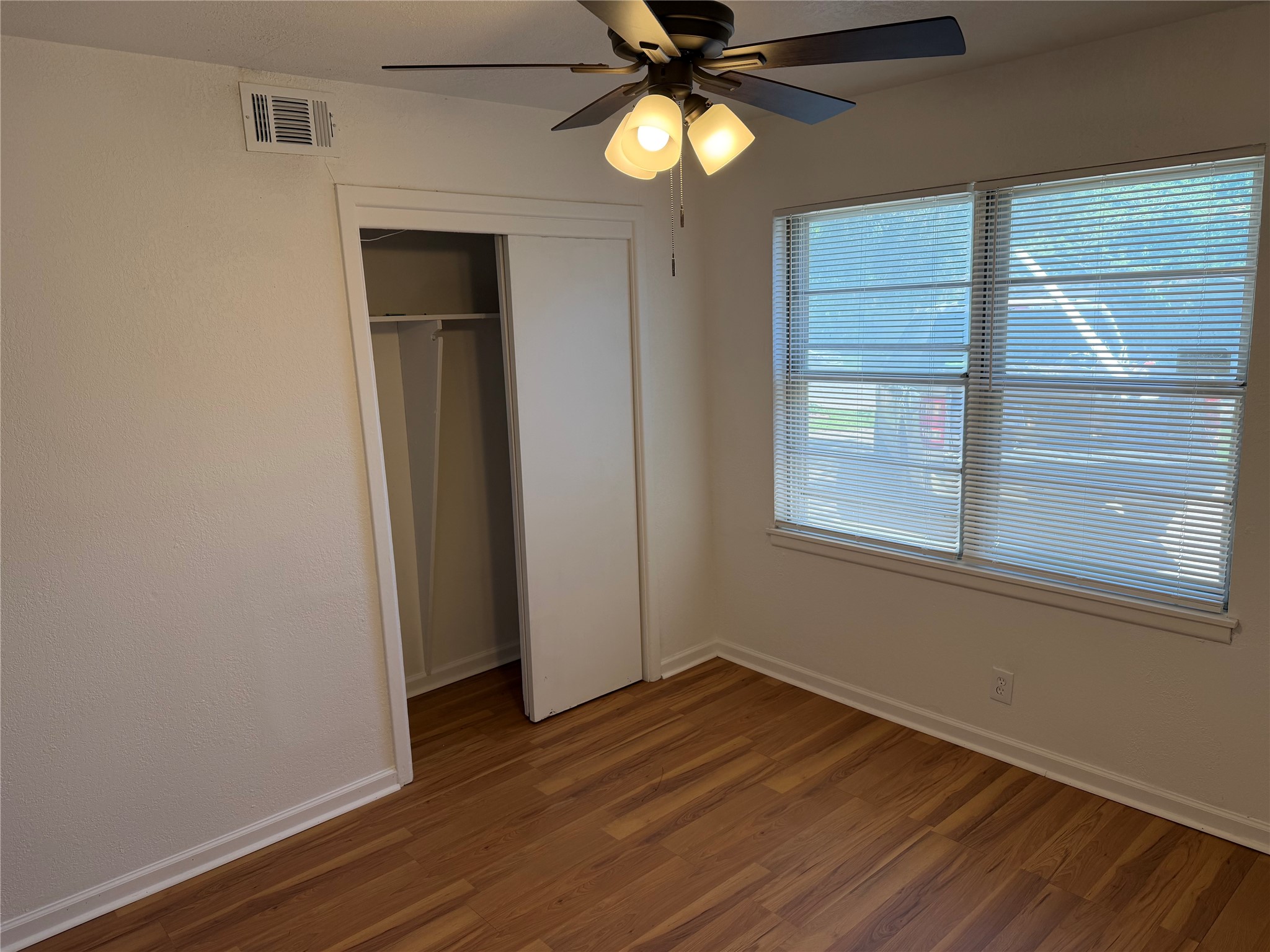 2800 W Fuller Avenue Fort Worth TX 76133