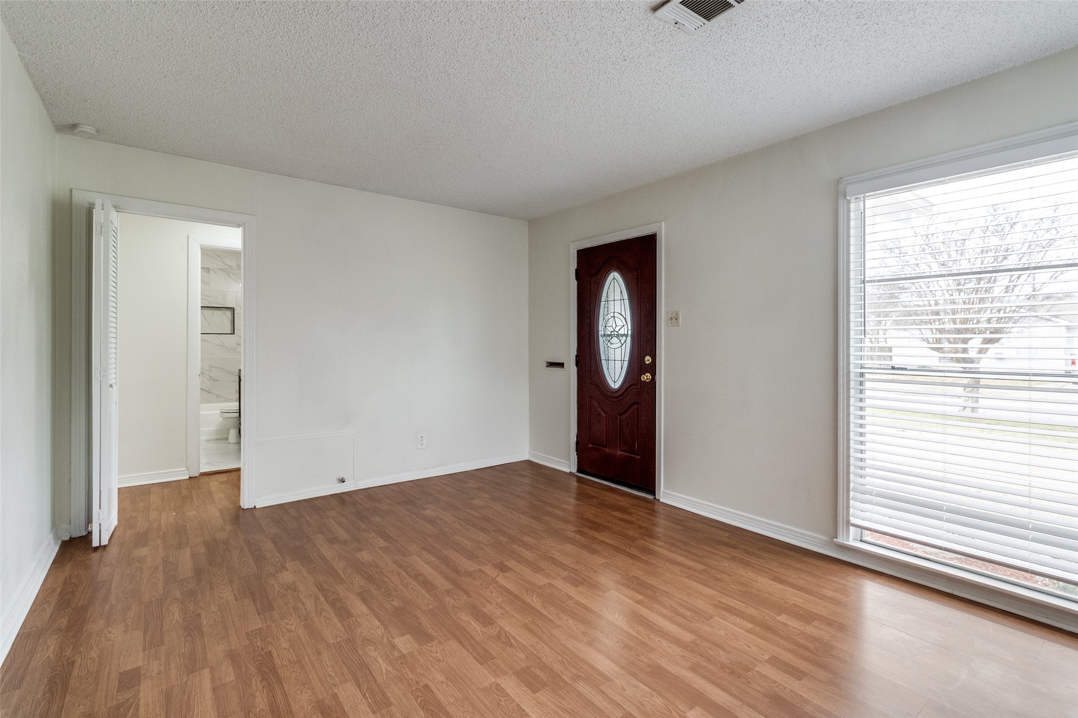 10414 Losa Drive Dallas TX 75218