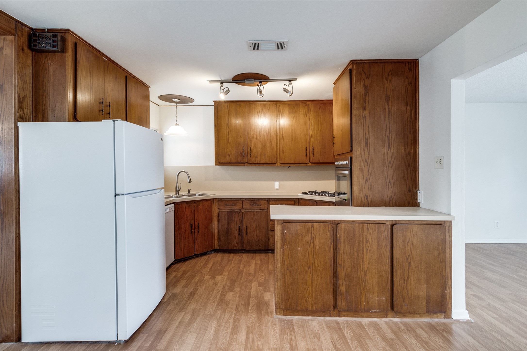 10414 Losa Drive Dallas TX 75218