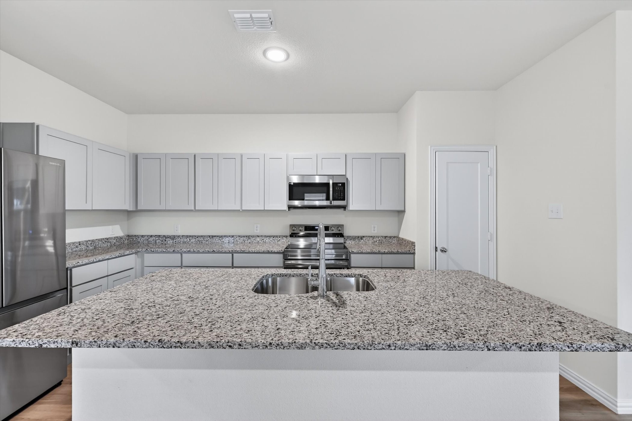102 Goel Street Greenville TX 75402