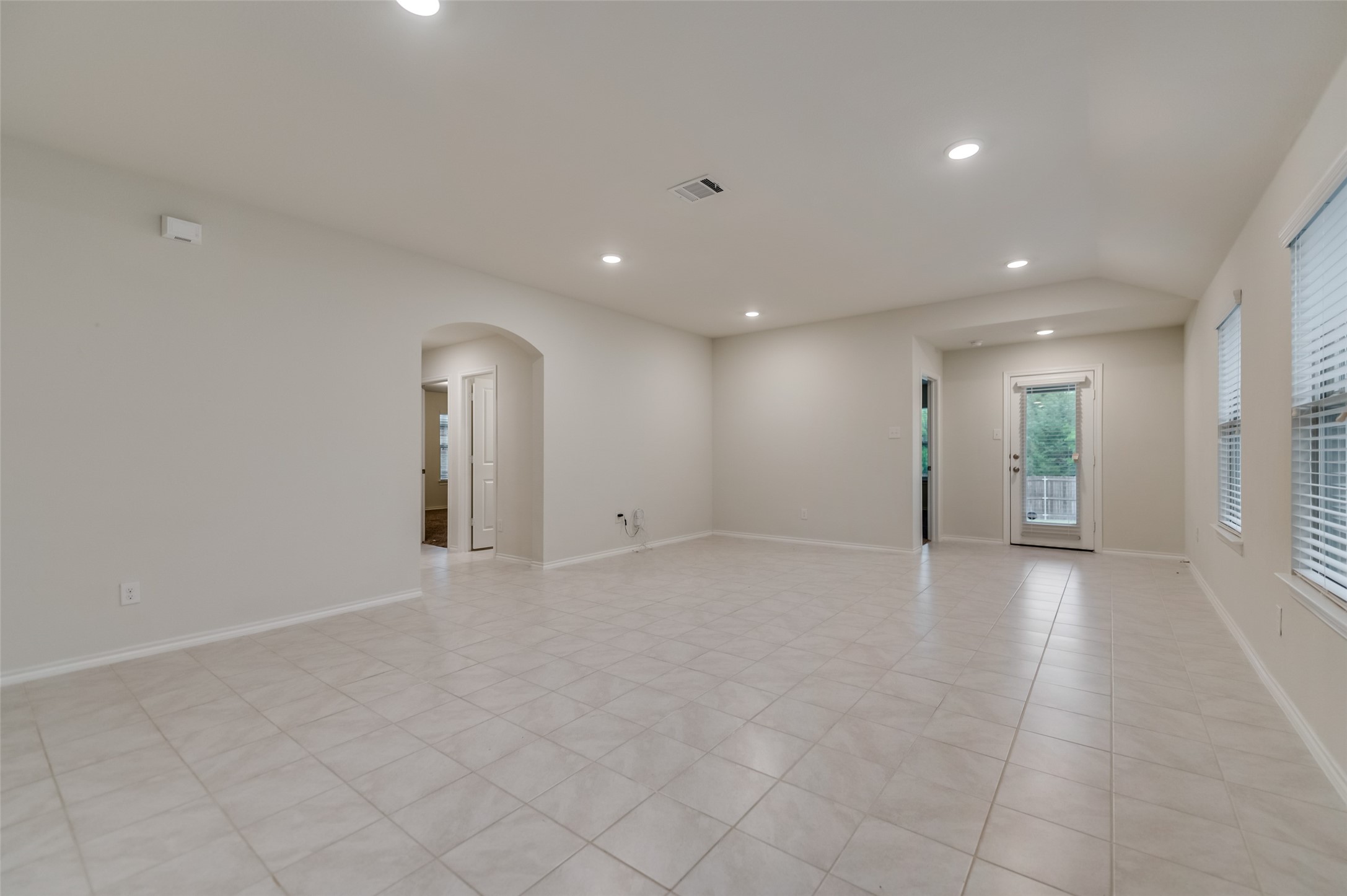 1302 Meadow Creek Drive Princeton TX 75407