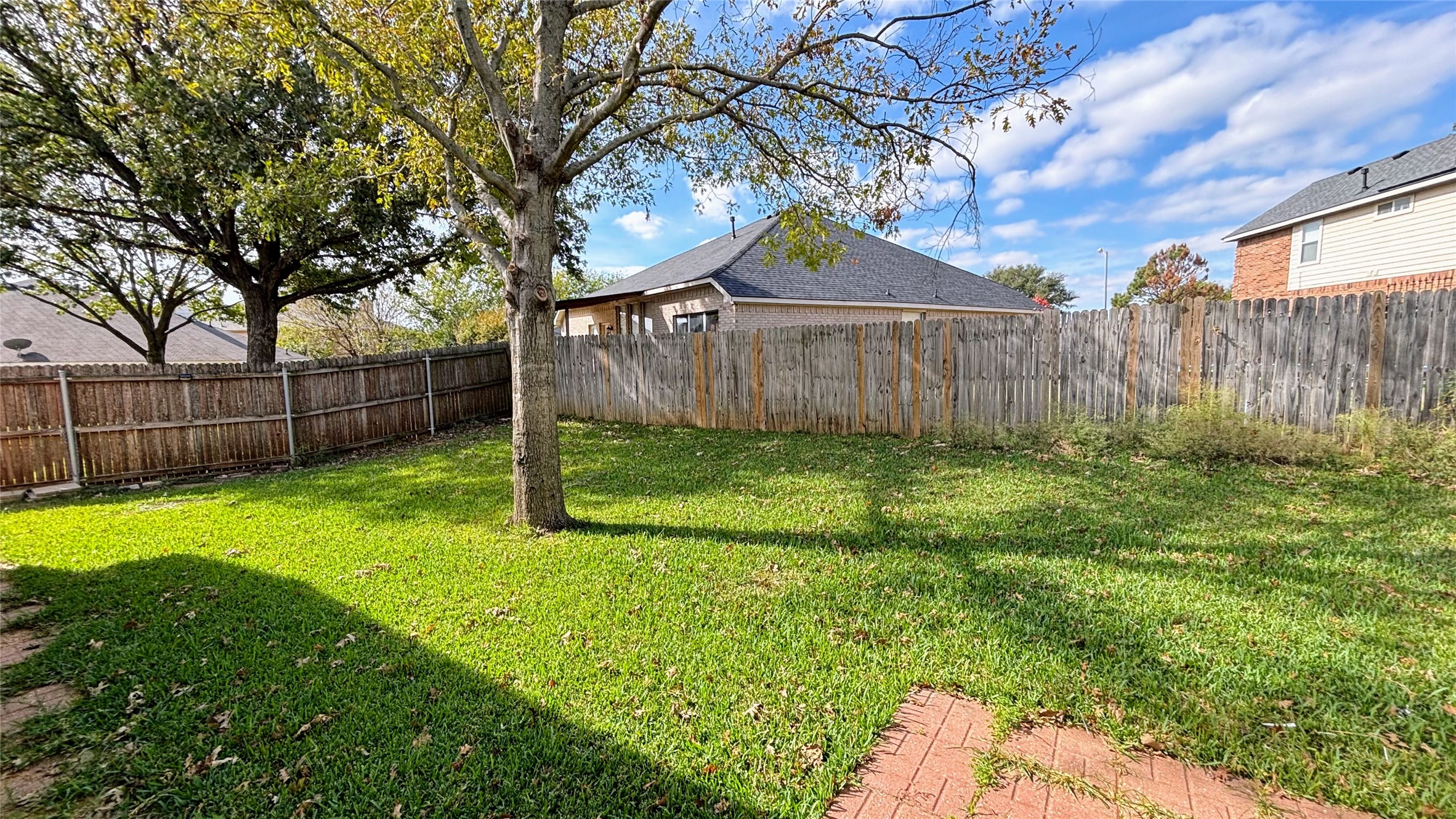 2007 Walnut Hills Lane Mansfield TX 76063