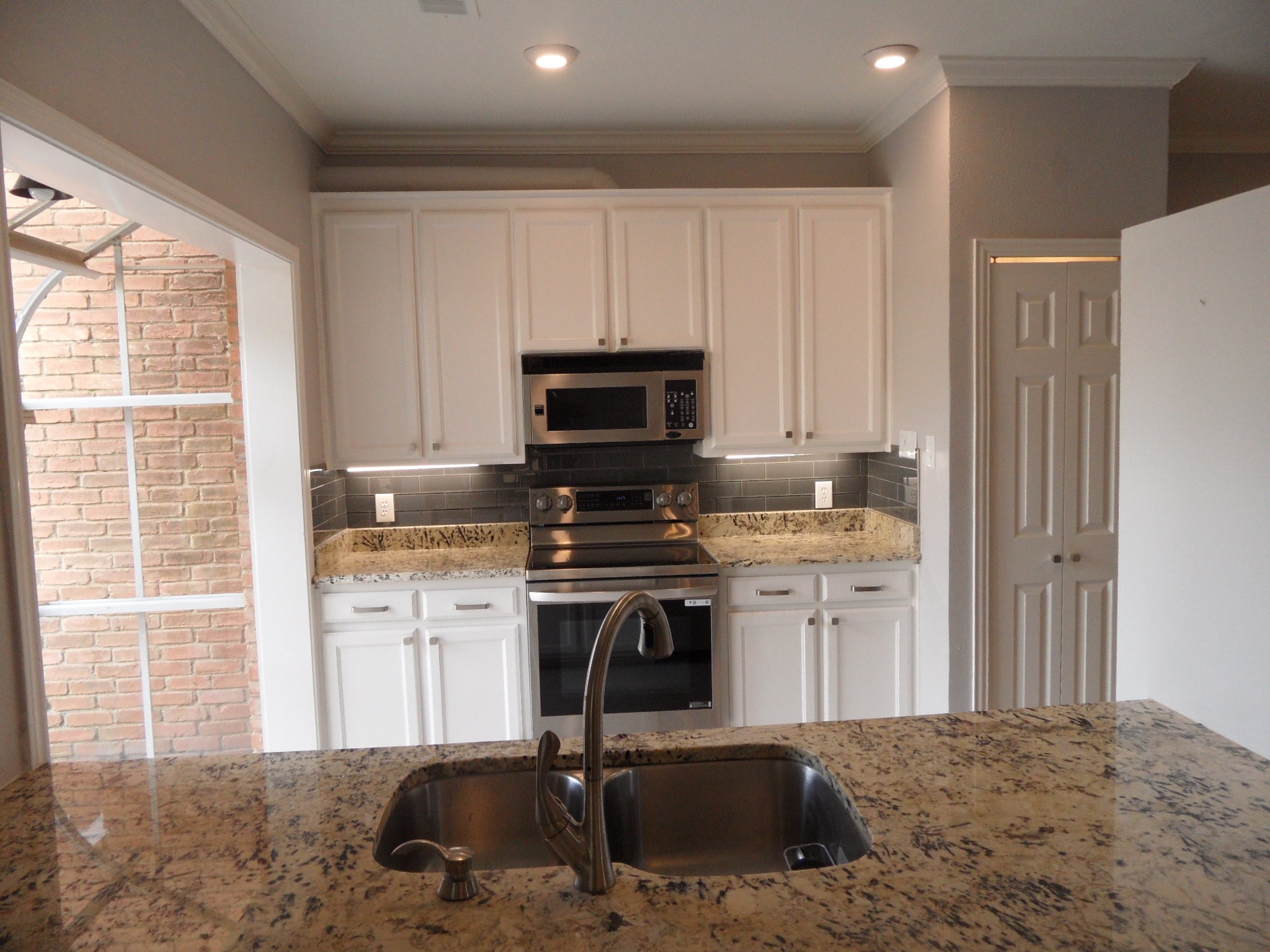 5731 Remington Park Square Dallas TX 75252